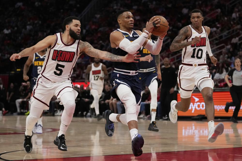 赛向更加本 赛向更加本