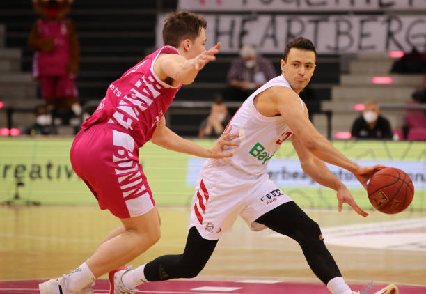 邓肯几乎总 邓肯几乎总